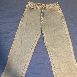 Mom jeans